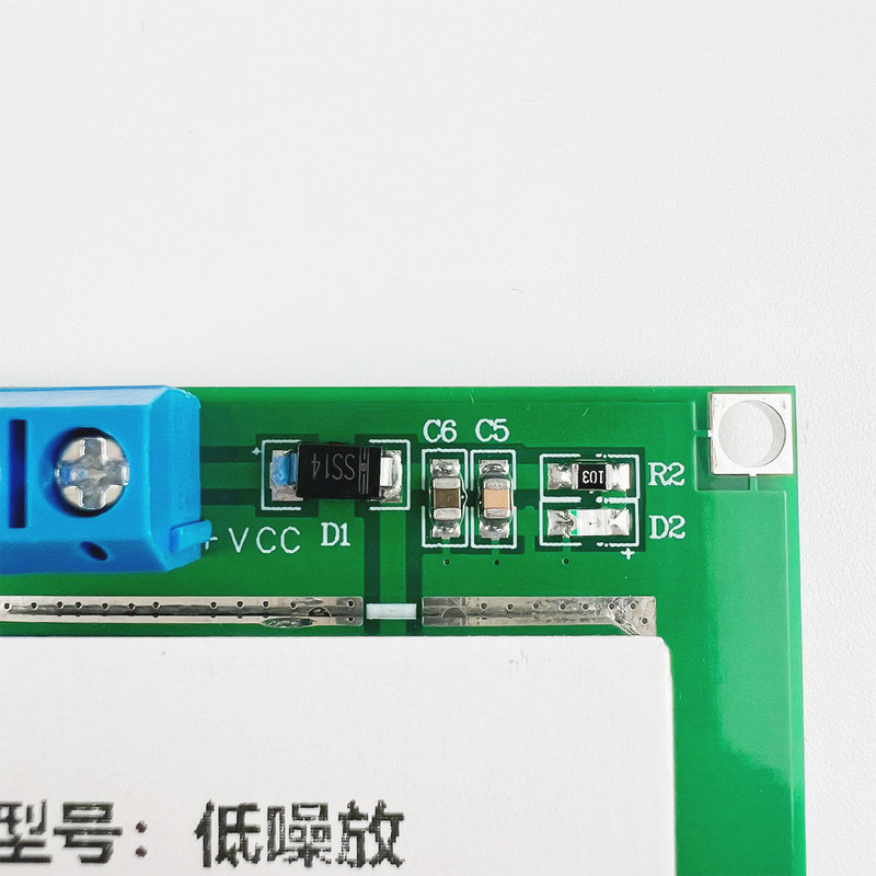 1-3000MHz 2.4GHz 20dB 0.01-2000MHz 2Ghz 32dB LNA RF ブロードバンド ブロードバンド 低ノイズ パワーアンプ モジュール UHF HF VHF