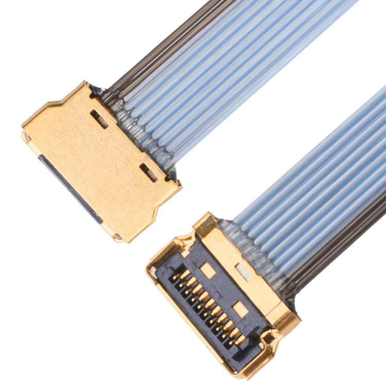 LVDSケーブルケーブルライン UY 10P 0.35mm ピッチI Pex 20857-010T-01 Ipexマイクロコアシアルケーブルのためのケーブル組