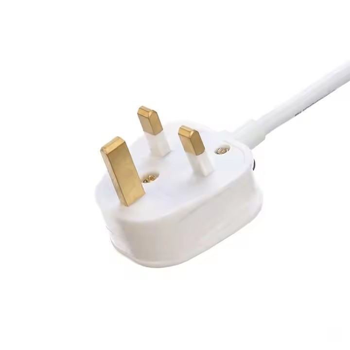 イギリス BS 承認 C13 C14 電源コード 3ピン Bs プラグ C13 コネクタ Ce7/7 1.5m 2m H05vv-F パソコン電源ケーブル