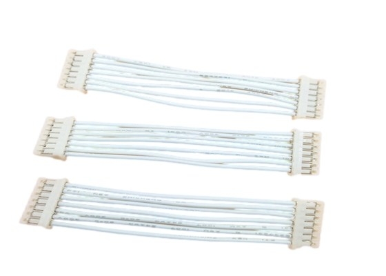 UL1007白い注文ワイヤー馬具各側面PHR-7 Pa66 PH 2.0mmのメス コネクタ