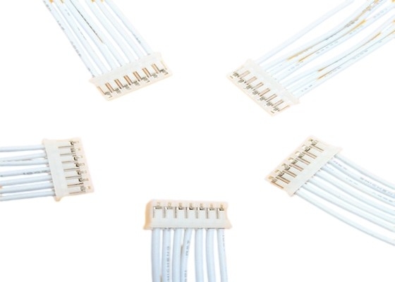 UL1007白い注文ワイヤー馬具各側面PHR-7 Pa66 PH 2.0mmのメス コネクタ