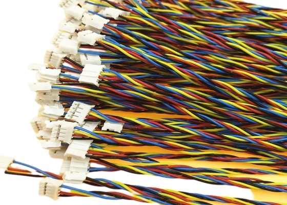 24AWG FEPは盾/Unshieldのタイプ30 Vが付いている注文ワイヤー馬具をねじりました