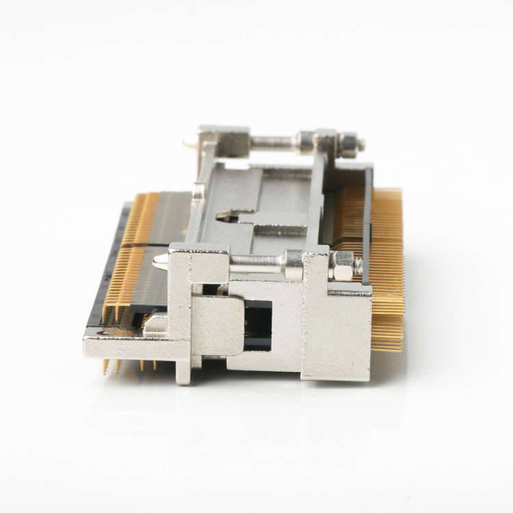 ドッキング I/O コネクタ ピッチ 0.635mm 30056-160T から 30046-160T-F